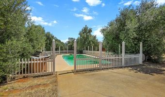 7033 Cerro Ct, Anderson, CA 96007