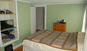 122 Allen St, Bangor, ME 04401
