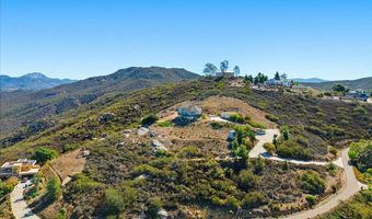 3035 Millar Ranch Rd, Spring Valley, CA 91978