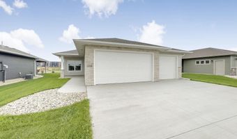 2316 E Tinley St, Brandon, SD 57005