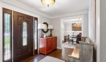 1726 Brookstone Way NW, Acworth, GA 30101