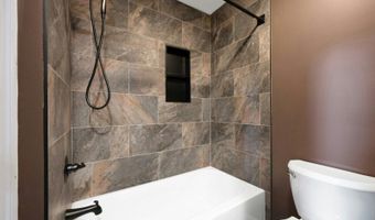 9 Quail Run, Allamuchy Twp., NJ 07840