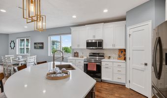 570 Linden Dr 316, Arnolds Park, IA 51331