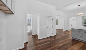 2720 Walnut St, Alton, IL 62002