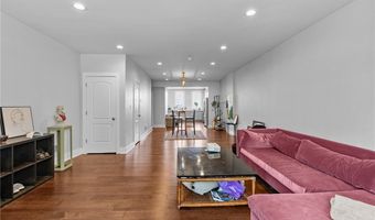 2611 Stella St, Airville, PA 15203