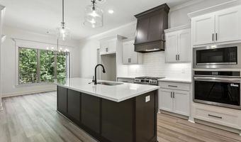 20 Brilliante Ln, Hot Springs Village, AR 71909