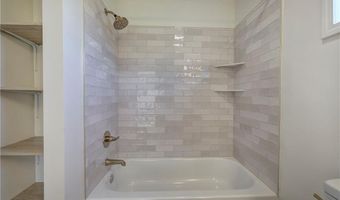 121 S Railroad St, Adairsville, GA 30103