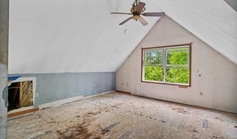15 Shakespeare Dr, Albrightsville, PA 18210