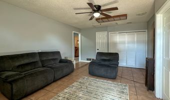 401 NW 10th St, Andrews, TX 79714