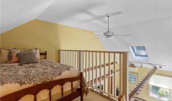 30 Middle Rd, East Greenwich, RI 02818