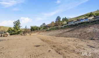 321 Pierce St, Asotin, WA 99402