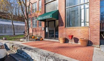 2 School St 130, Lincoln, RI 02802