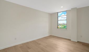 4600 DUKE St 1501, Alexandria, VA 22304