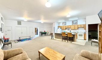 215 Palmer St, Battle Mountain, NV 89820