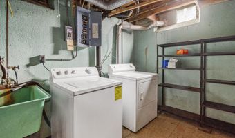 16868 Keppen Ave, Allen Park, MI 48101