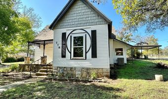 716 N Mesquite St, Hico, TX 76457
