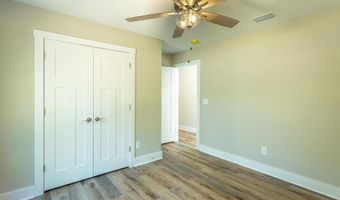 200 13th St, Apalachicola, FL 32320