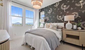 748 Edward Scholle Dr, Camarillo, CA 93010