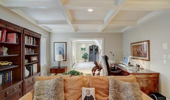 4744 34TH St N, Arlington, VA 22207