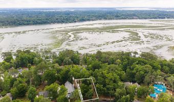 106 Palmetto Pl, Beaufort, SC 29902