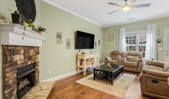 127 Linton Dr, Acworth, GA 30102