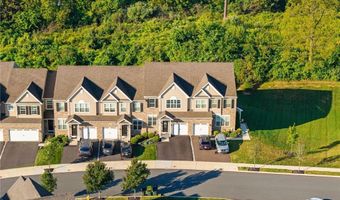 312 Redclover Ln, Allentown, PA 18104
