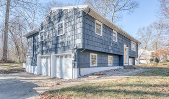825 Old Hartford Rd, Colchester, CT 06415