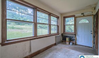 79 Mountain Lake Rd, Belvidere, NJ 07823