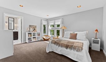 2529 Thornapple Dr, Ann Arbor, MI 48103