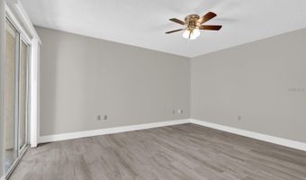 544 ORANGE Dr 10, Altamonte Springs, FL 32701