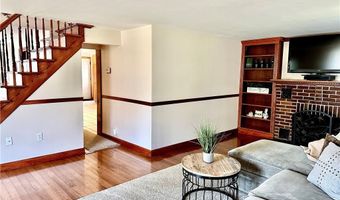 245 S Main St, Coventry, RI 02816