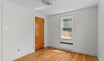 65 Howland Rd, Cranston, RI 02910