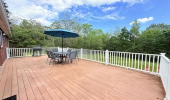 312 Midland Ct, Albrightsville, PA 18210