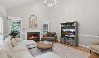 5050 Southlake Dr, Alpharetta, GA 30005