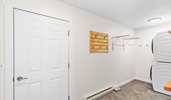 68 KELLY Ln, Alpine, WY 83128