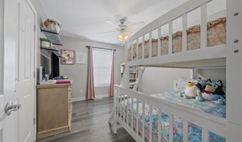 201 Elmwood Dr, Auburn, KY 42206