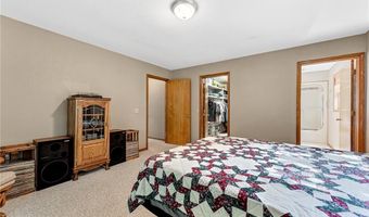 6 Paxton Ln, Bella Vista, AR 72714
