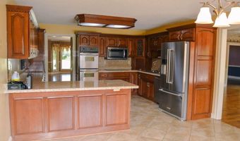 166 Castleton Dr, Bardstown, KY 40004