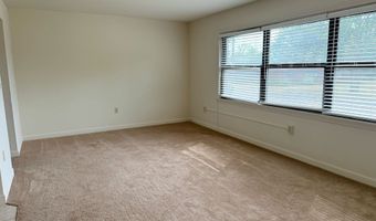 78 Montoya Cir, Branford, CT 06405