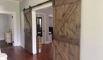 407 W Main St, Blue Mountain, MS 38610