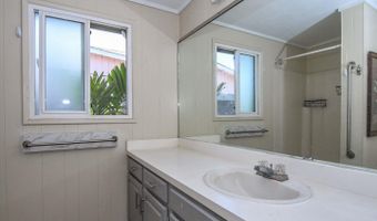 340 Molokai Hema St, Kahului, HI 96732