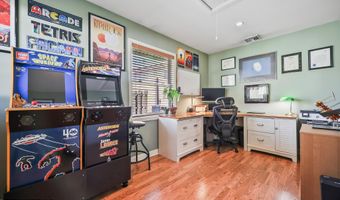 149 Idlewild Ln, Aberdeen, NJ 07747