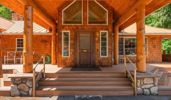 20525 E MOUNTAIN COUNTRY Ln, Brightwood, OR 97011