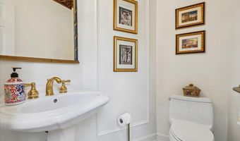 10109 LANGHORNE Ct, Bethesda, MD 20817
