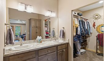 1029 Sun Valley Dr, Careywood, ID 83809