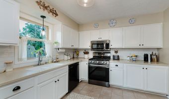 252 Bangor Dr, Indianapolis, IN 46227