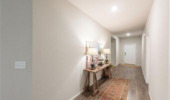6803 SW Chestnut Hill Rd, Bentonville, AR 72713