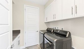 11423 Gravitation Dr, Las Vegas, NV 89135