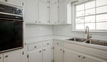 520 Old Liberty Rd, Asheboro, NC 27203