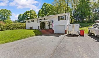 17 Woodland Dr, Barre, VT 05641